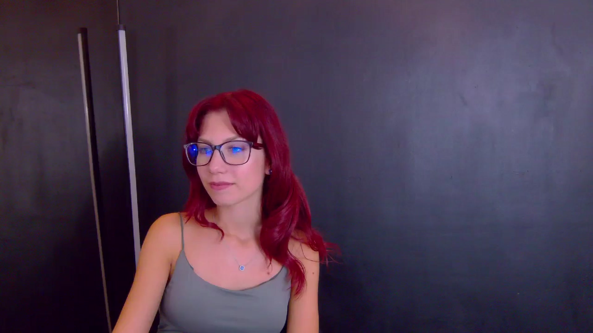 Gallery image thumbnail from Yasemina's myfreecams stream on, 10/18/2025, 01:02 image 8 of 20