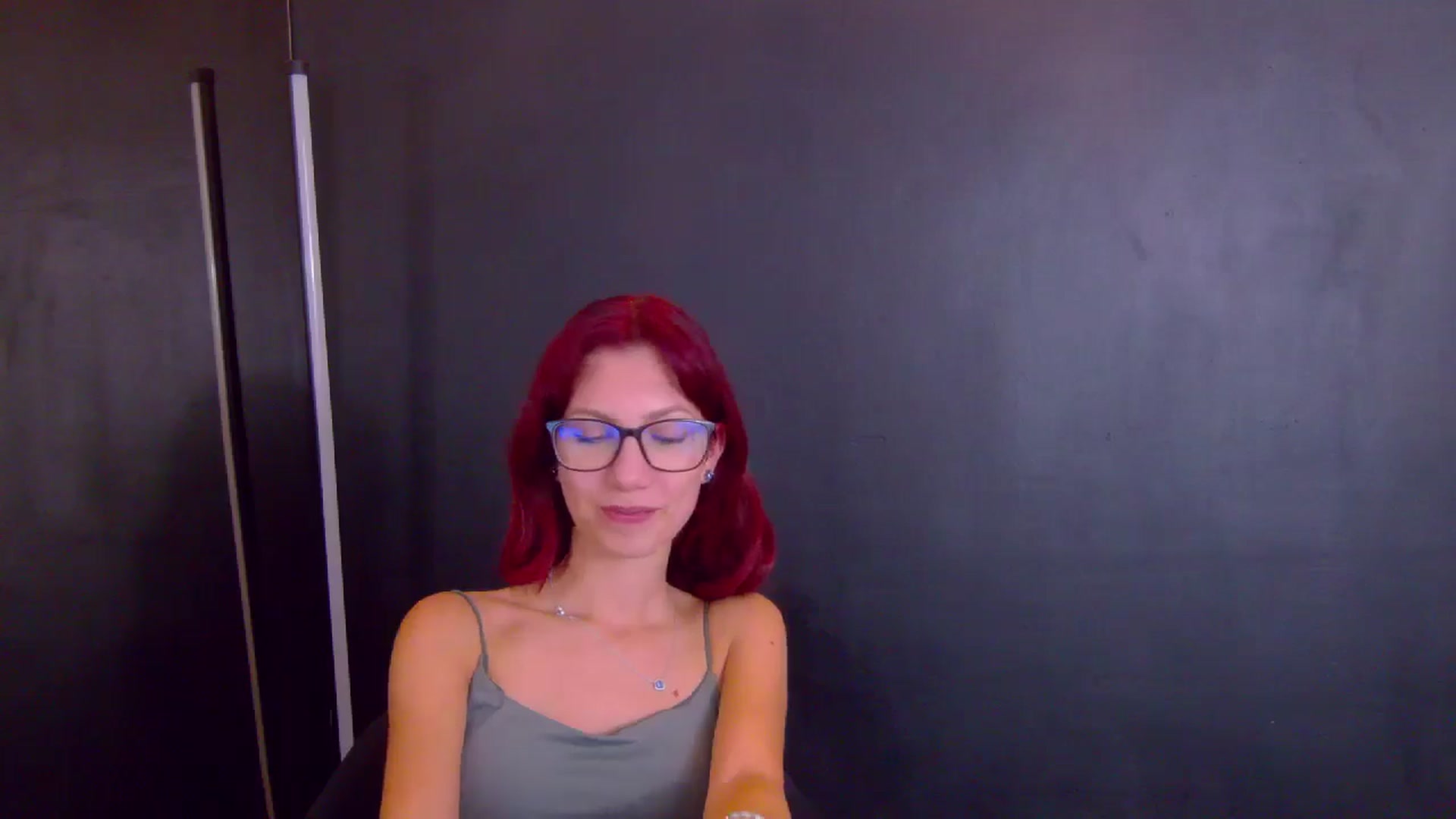 Gallery image thumbnail from Yasemina's myfreecams stream on, 10/18/2025, 01:02 image 19 of 20
