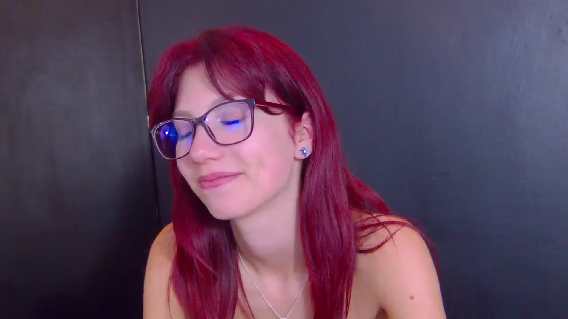 Gallery image thumbnail from Yasemina's myfreecams stream on, 10/27/2025, 24:19 image 20 of 20