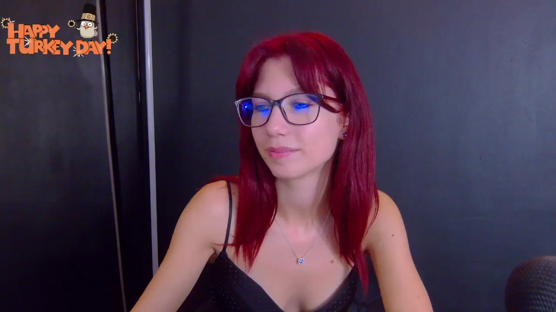 Gallery image thumbnail from Yasemina's myfreecams stream on, 11/28/2025, 24:05 image 12 of 20