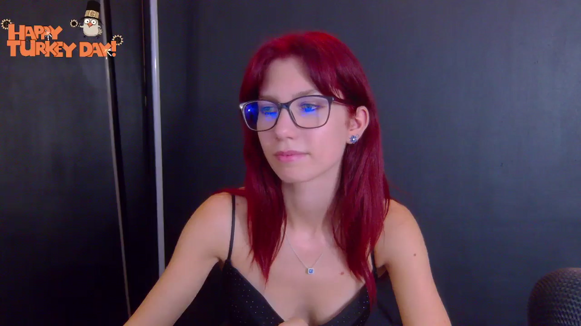 Gallery image thumbnail from Yasemina's myfreecams stream on, 11/28/2025, 24:05 image 16 of 20