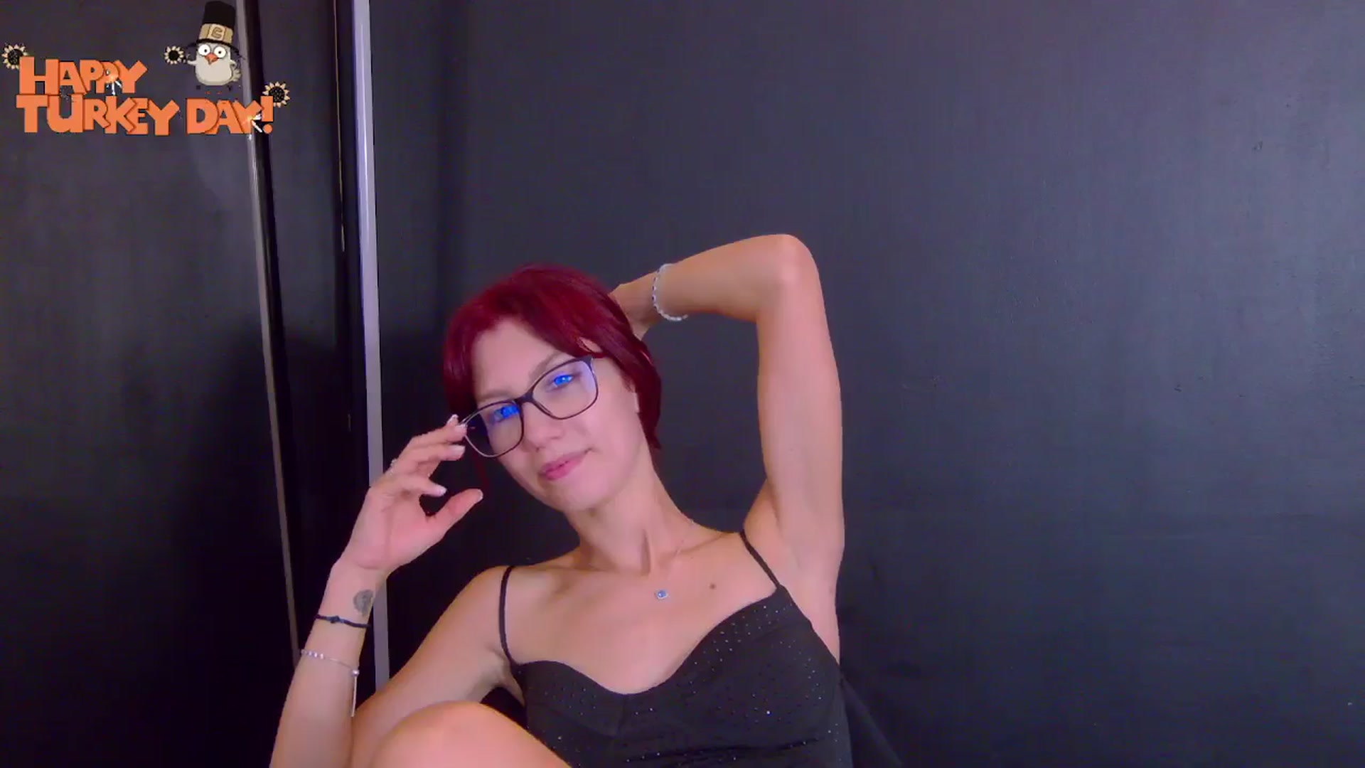 Gallery image thumbnail from Yasemina's myfreecams stream on, 11/28/2025, 03:46 image 10 of 20