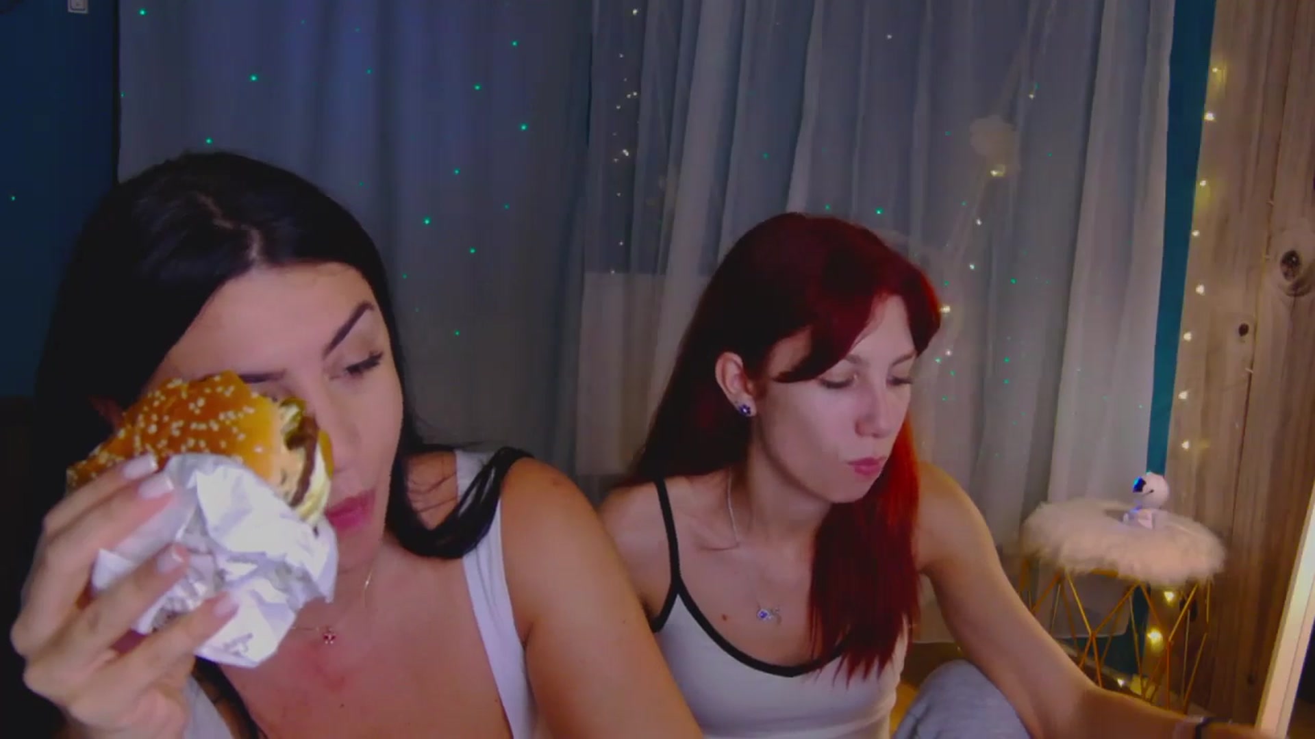 Gallery image thumbnail from Yasemina's myfreecams stream on, 12/02/2025, 02:24 image 13 of 20