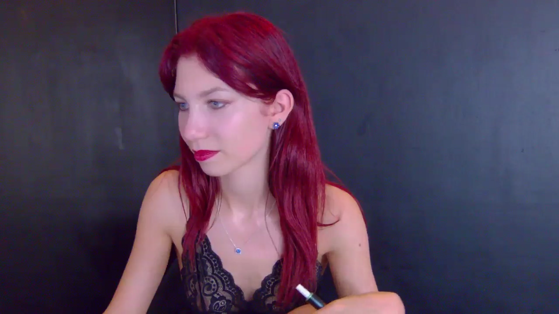 Gallery image thumbnail from Yasemina's myfreecams stream on, 12/04/2025, 01:31 image 7 of 20