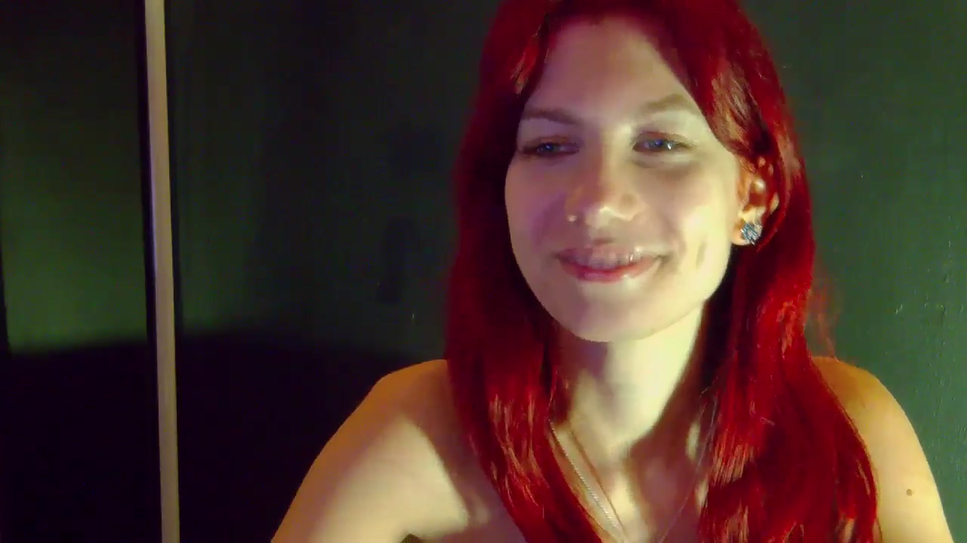 Gallery image thumbnail from Yasemina's myfreecams stream on, 12/08/2025, 02:57 image 5 of 20