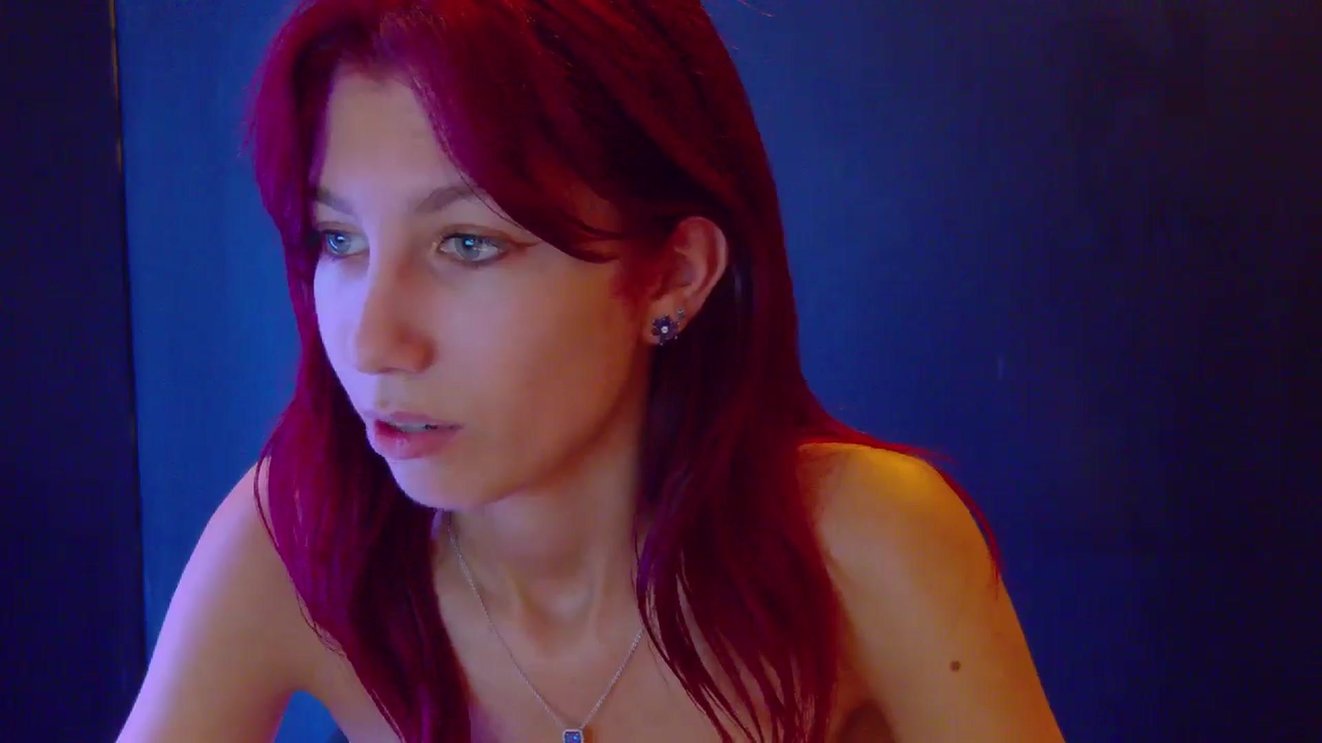 Gallery image thumbnail from Yasemina's myfreecams stream on, 12/09/2025, 02:51 image 6 of 20