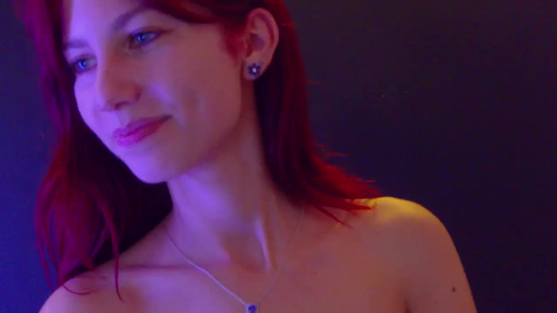 Gallery image thumbnail from Yasemina's myfreecams stream on, 12/09/2025, 02:51 image 10 of 20