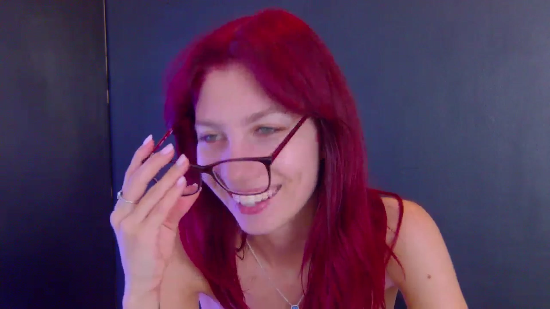 Gallery image thumbnail from Yasemina's myfreecams stream on, 12/09/2025, 02:51 image 13 of 20