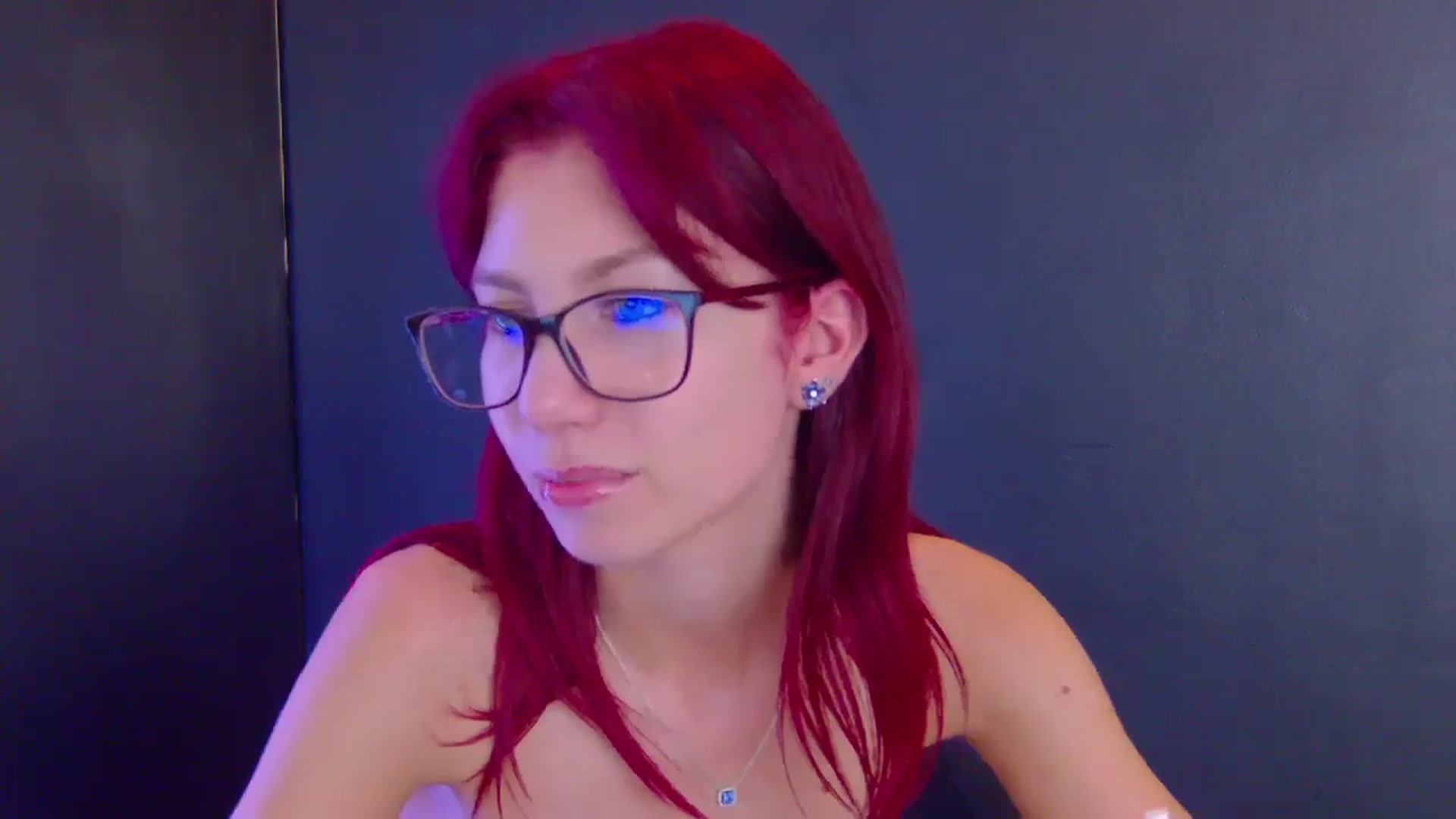 Gallery image thumbnail from Yasemina's myfreecams stream on, 12/09/2025, 02:51 image 17 of 20