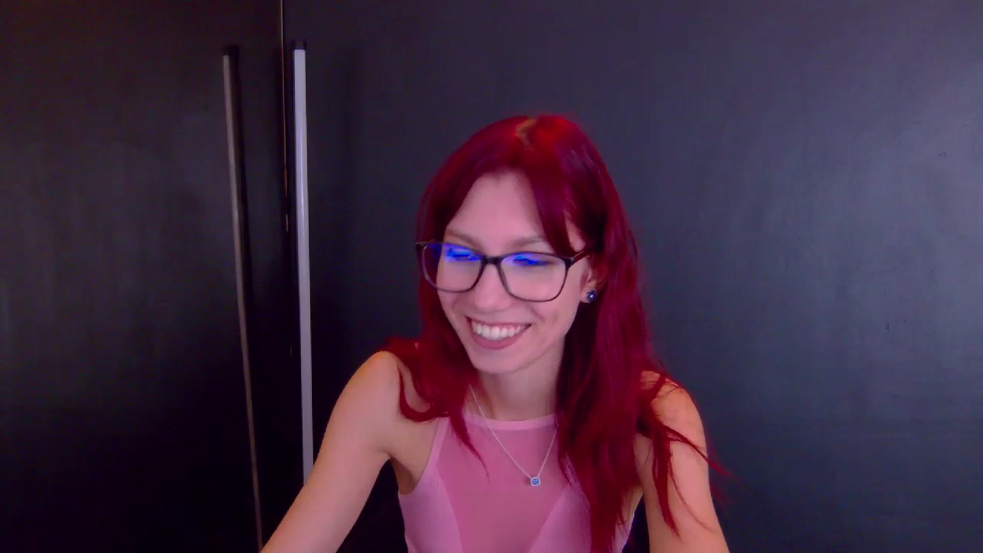Gallery image thumbnail from Yasemina's myfreecams stream on, 12/17/2025, 24:06 image 10 of 20