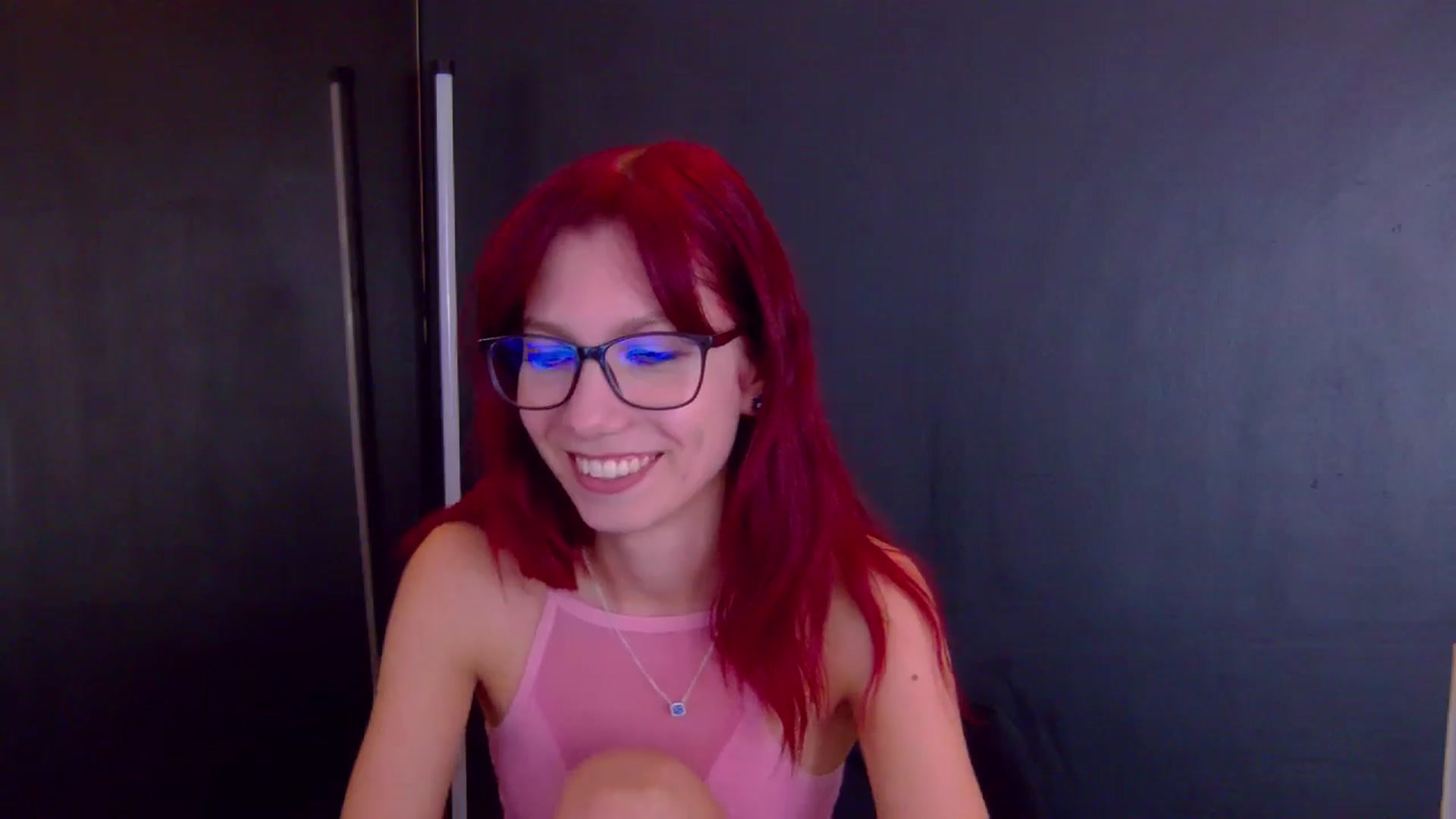 Gallery image thumbnail from Yasemina's myfreecams stream on, 12/17/2025, 24:06 image 5 of 20