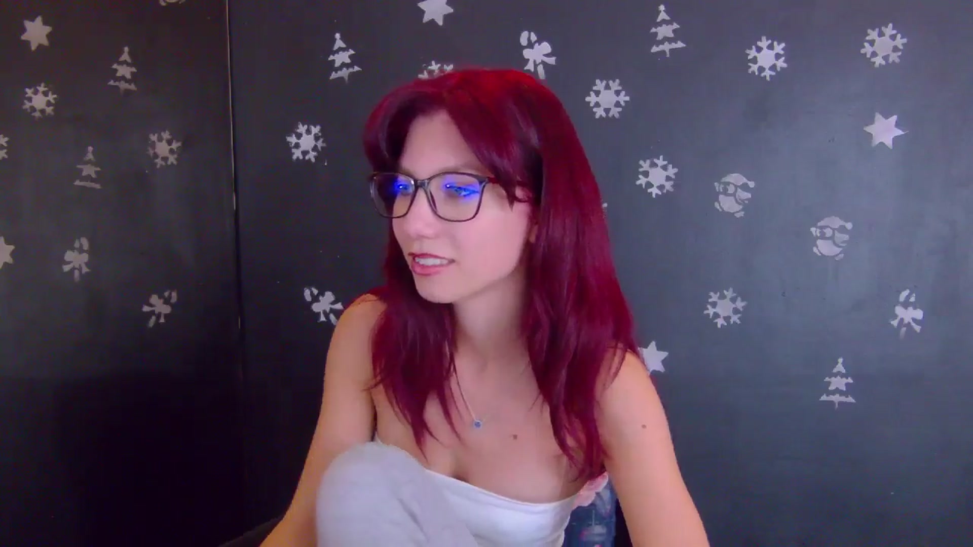 Gallery image thumbnail from Yasemina's myfreecams stream on, 12/27/2025, 22:59 image 17 of 20