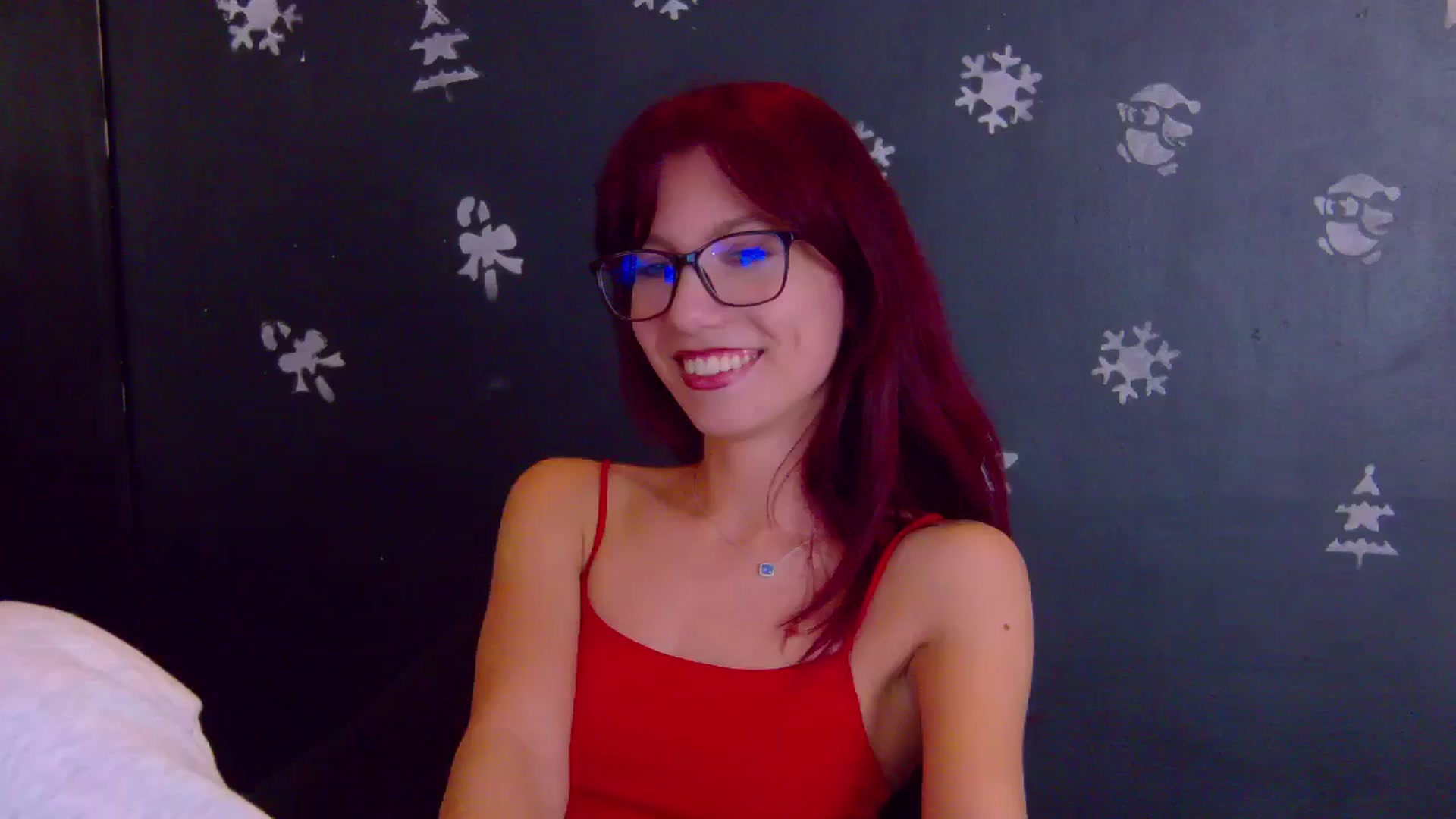 Gallery image thumbnail from Yasemina's myfreecams stream on, 12/28/2025, 23:24 image 1 of 20