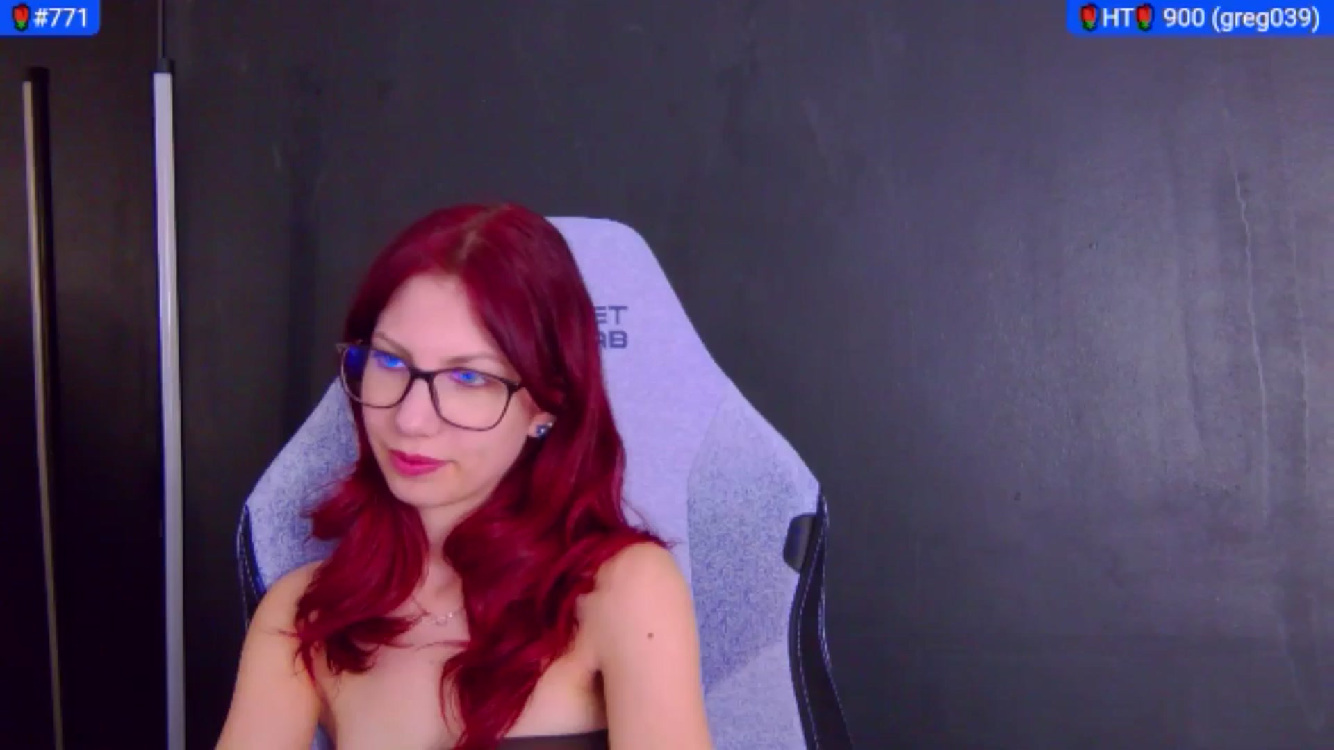 Gallery image thumbnail from Yasemina's myfreecams stream on, 03/12/2026, 03:18 image 7 of 20