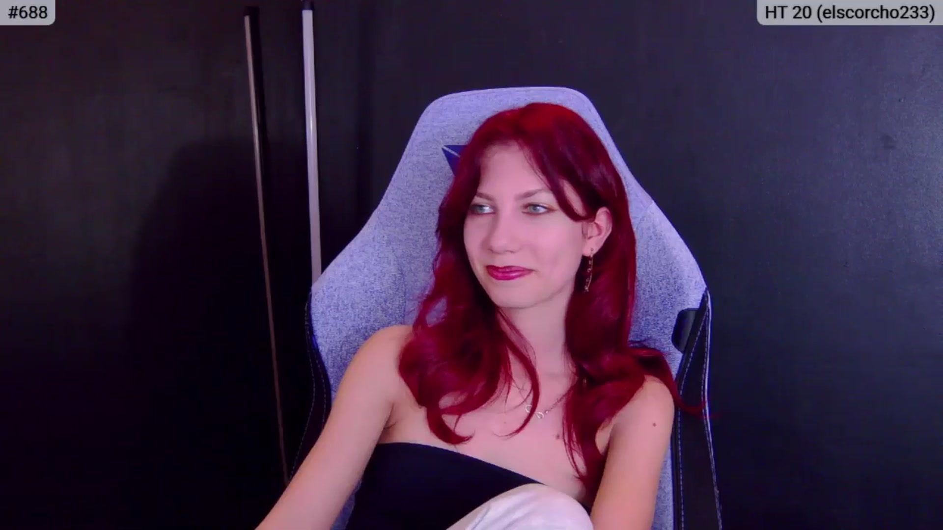 Gallery image thumbnail from Yasemina's myfreecams stream on, 03/15/2026, 24:34 image 17 of 20