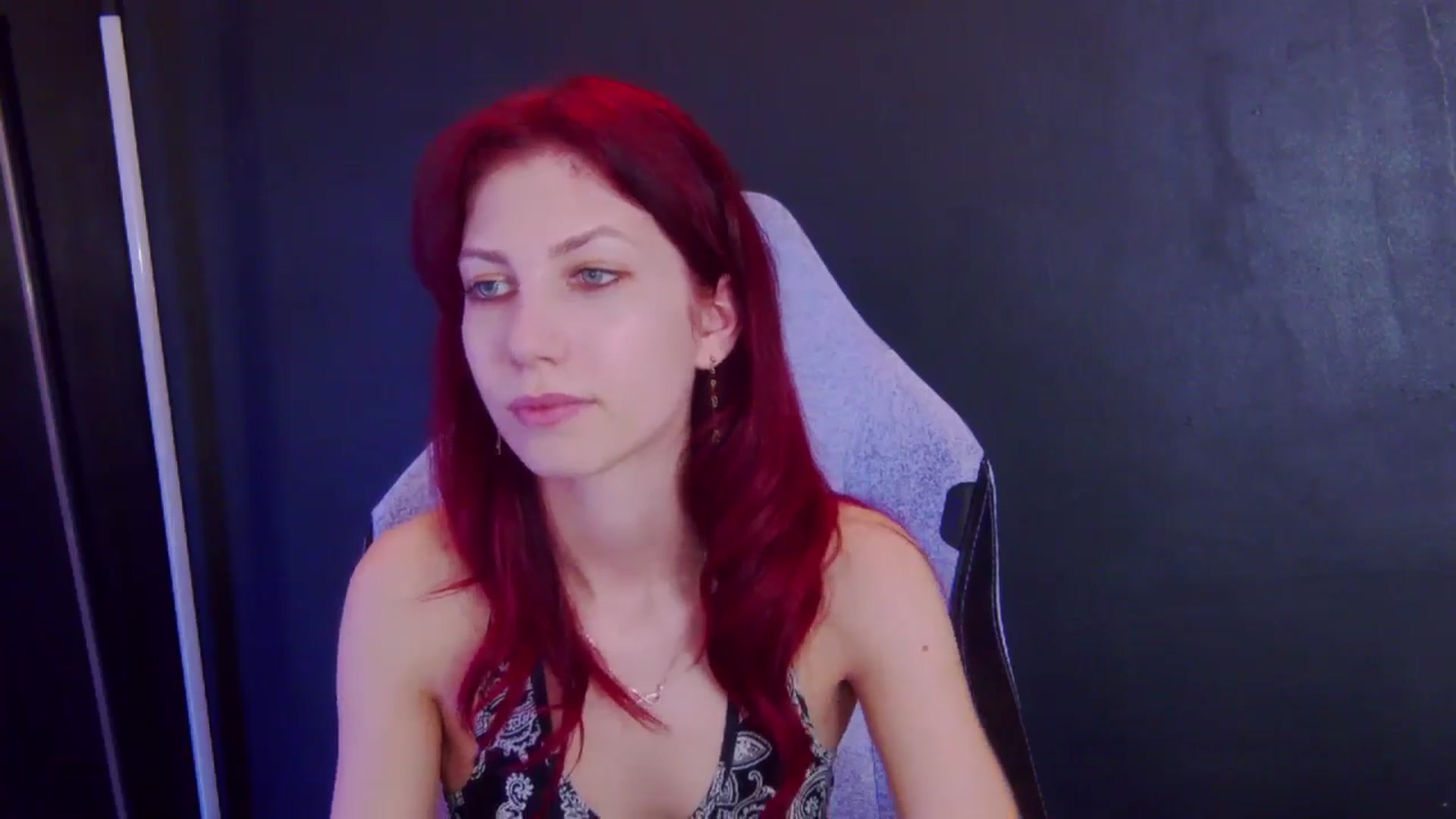 Gallery image thumbnail from Yasemina's myfreecams stream on, 03/16/2026, 03:43 image 17 of 20