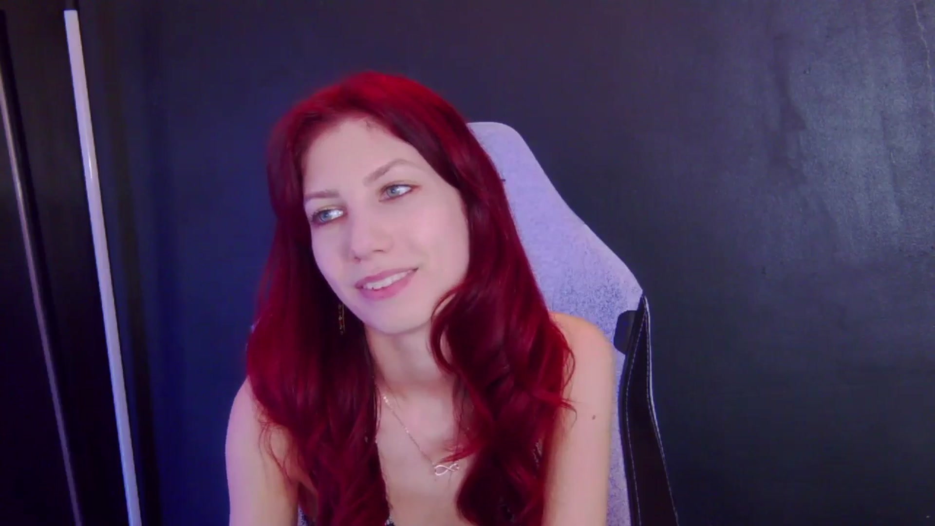 Gallery image thumbnail from Yasemina's myfreecams stream on, 03/16/2026, 03:43 image 19 of 20