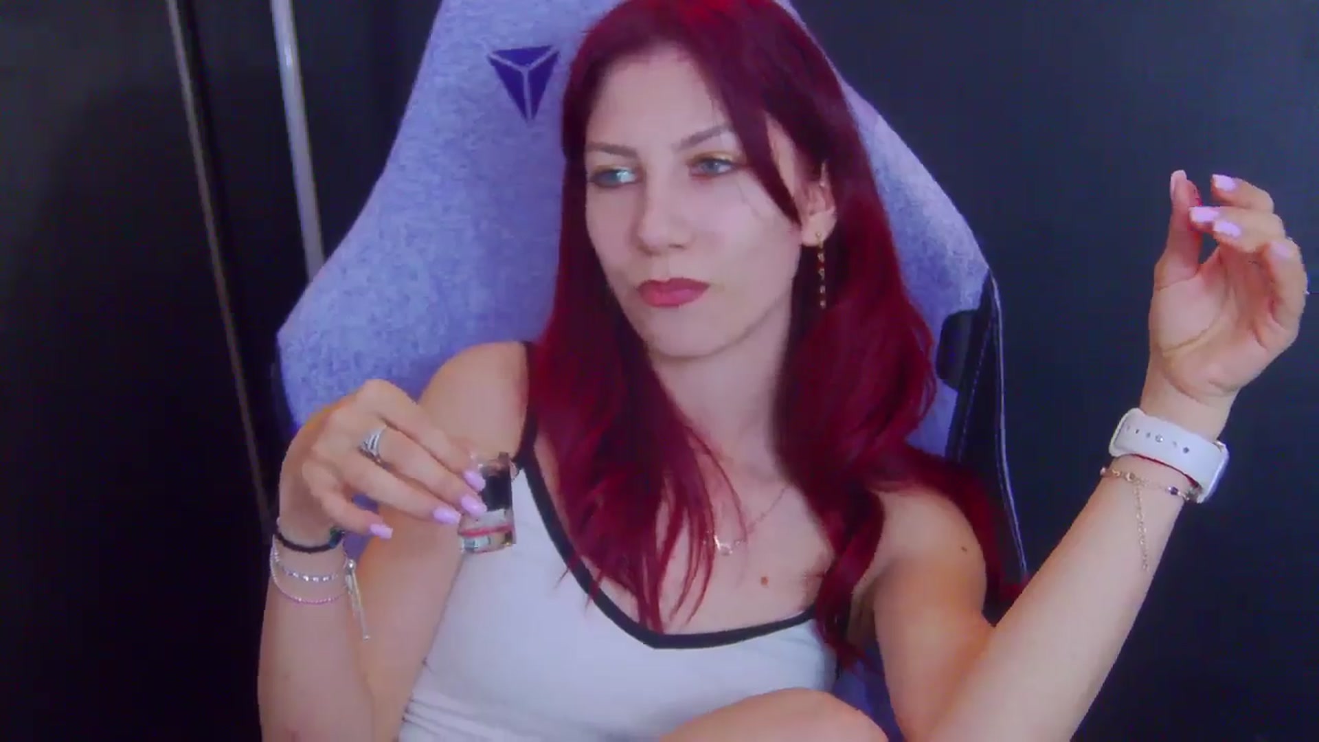 Gallery image thumbnail from Yasemina's myfreecams stream on, 03/16/2026, 23:34 image 11 of 20