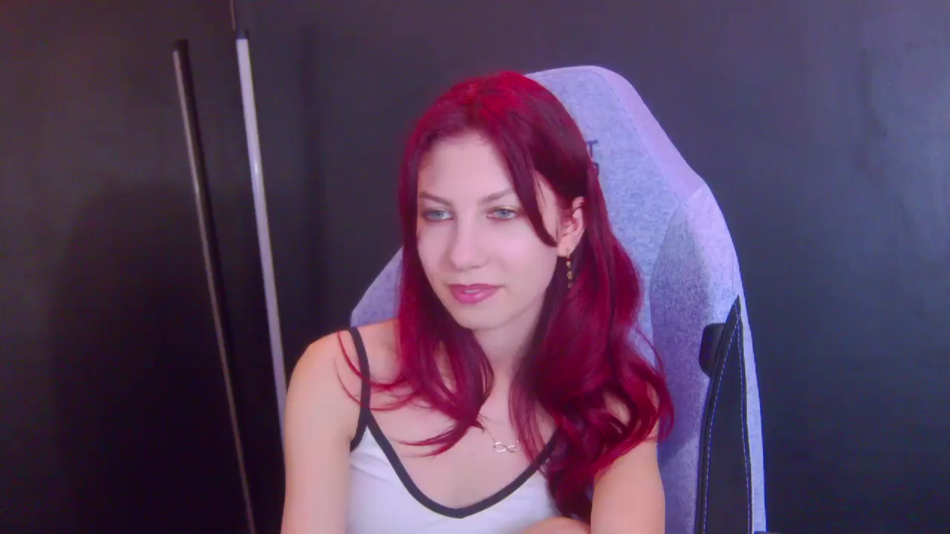 Gallery image thumbnail from Yasemina's myfreecams stream on, 03/17/2026, 03:15 image 4 of 20