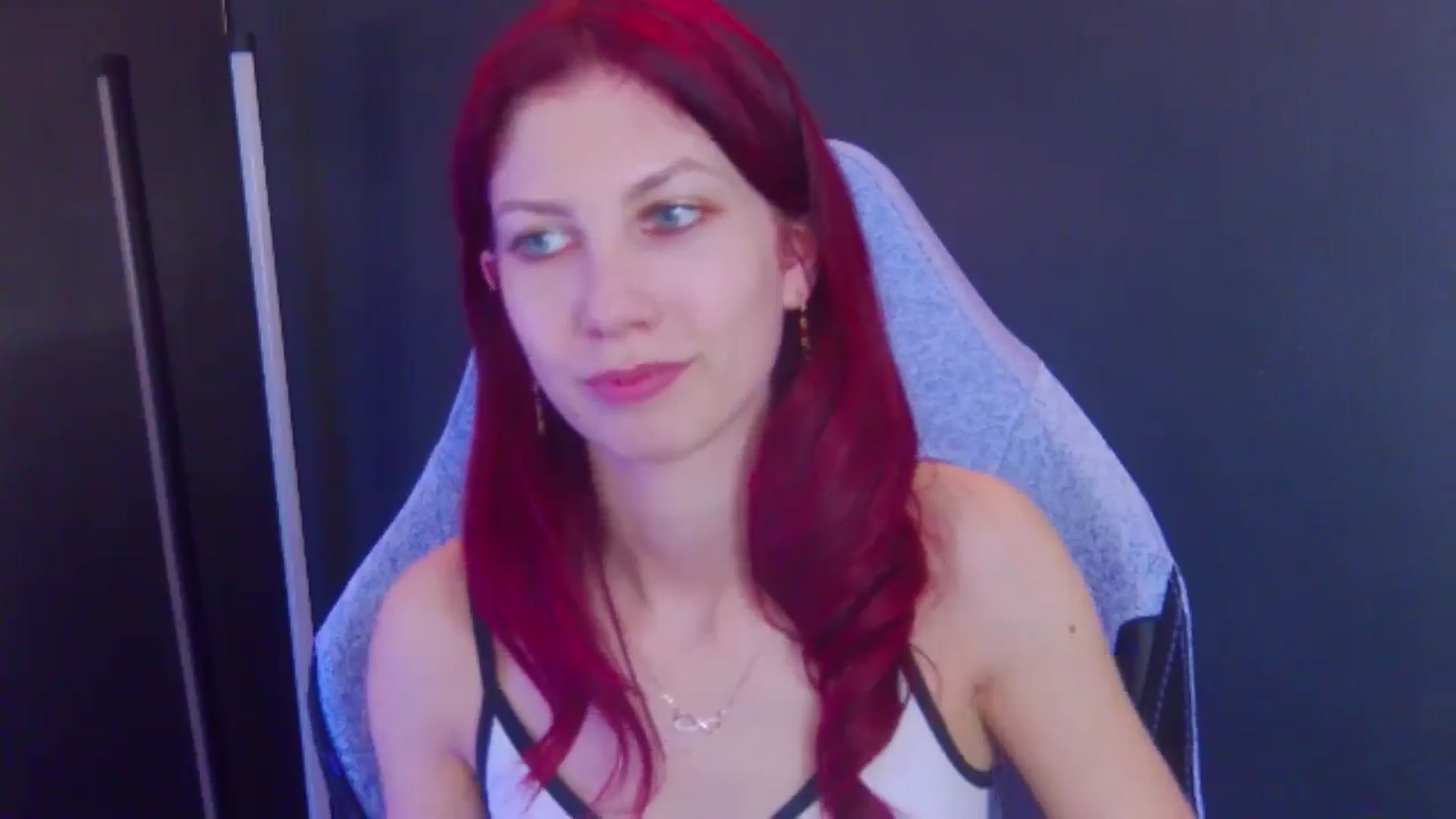 Gallery image thumbnail from Yasemina's myfreecams stream on, 03/17/2026, 05:20 image 19 of 20