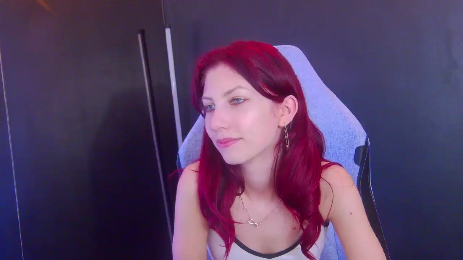Gallery image thumbnail from Yasemina's myfreecams stream on, 03/17/2026, 05:20 image 9 of 20