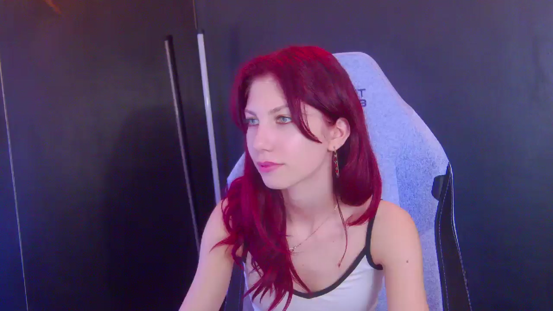 Gallery image thumbnail from Yasemina's myfreecams stream on, 03/17/2026, 05:20 image 8 of 20