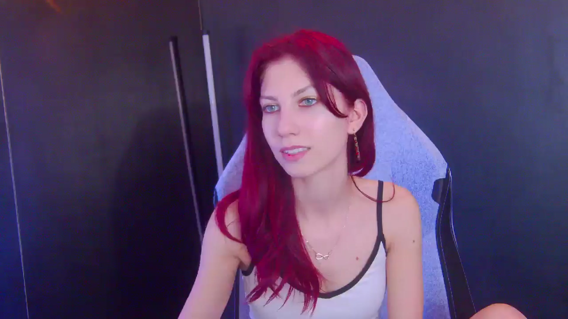 Gallery image thumbnail from Yasemina's myfreecams stream on, 03/17/2026, 05:20 image 6 of 20