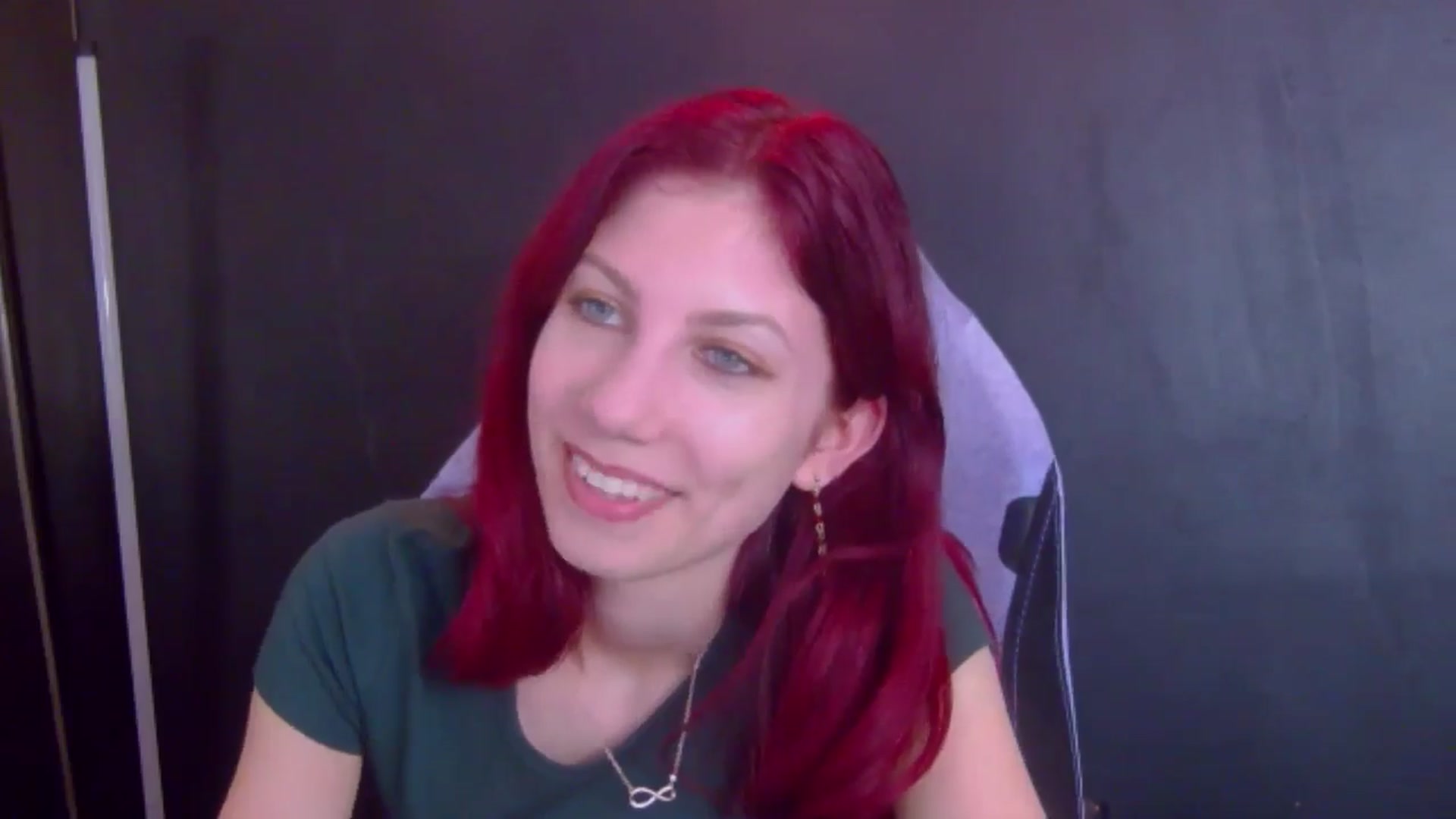 Gallery image thumbnail from Yasemina's myfreecams stream on, 03/18/2026, 01:46 image 18 of 20