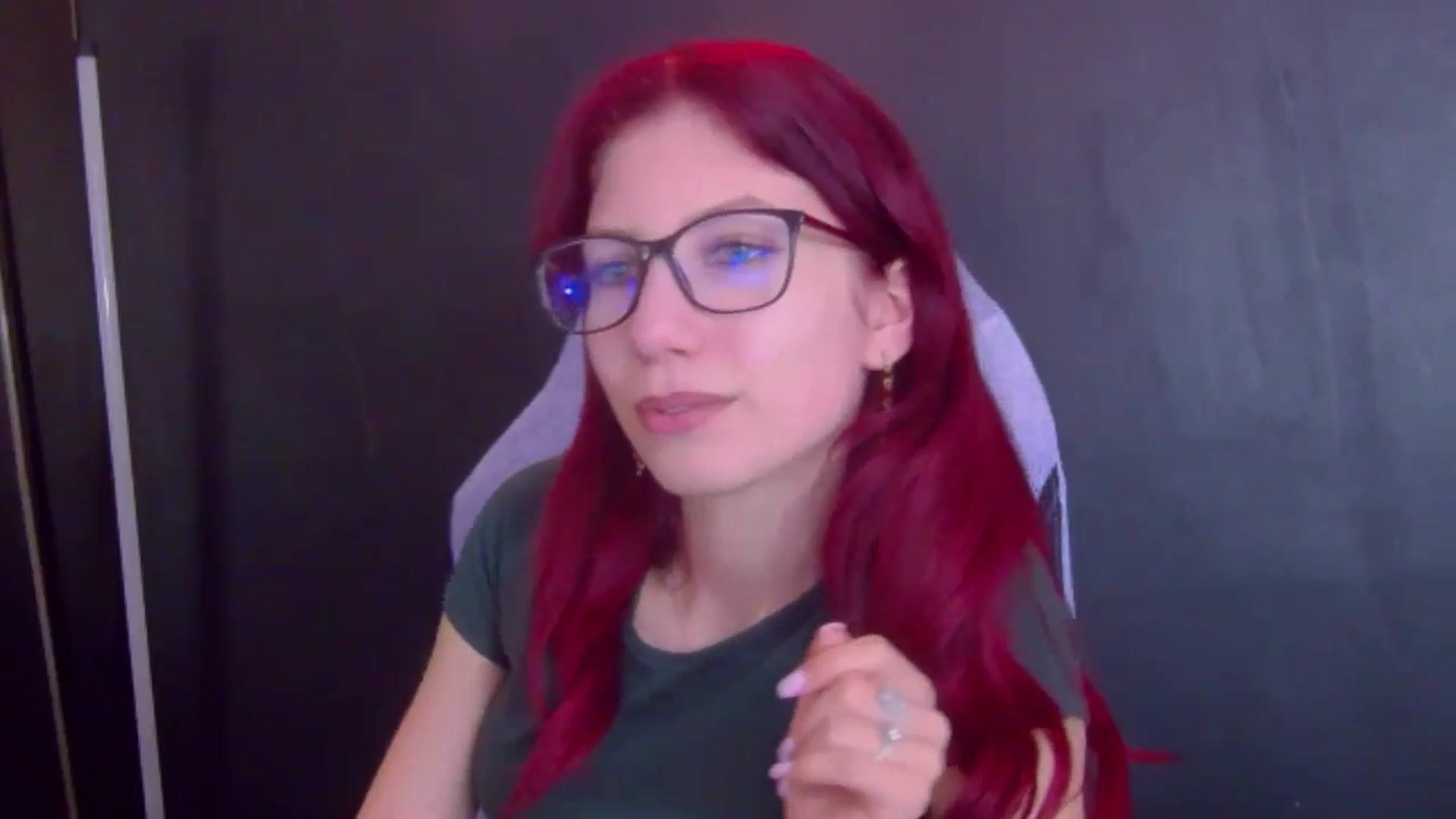 Gallery image thumbnail from Yasemina's myfreecams stream on, 03/18/2026, 01:46 image 13 of 20