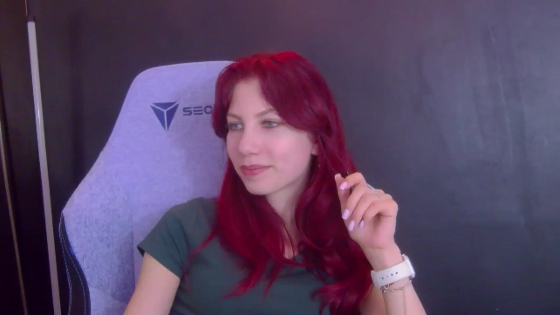 Gallery image thumbnail from Yasemina's myfreecams stream on, 03/18/2026, 01:46 image 6 of 20