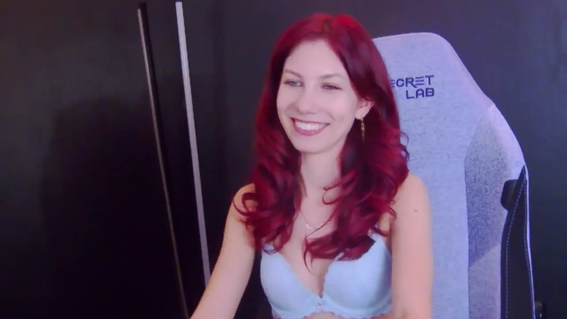 Gallery image thumbnail from Yasemina's myfreecams stream on, 03/20/2026, 24:04 image 18 of 20