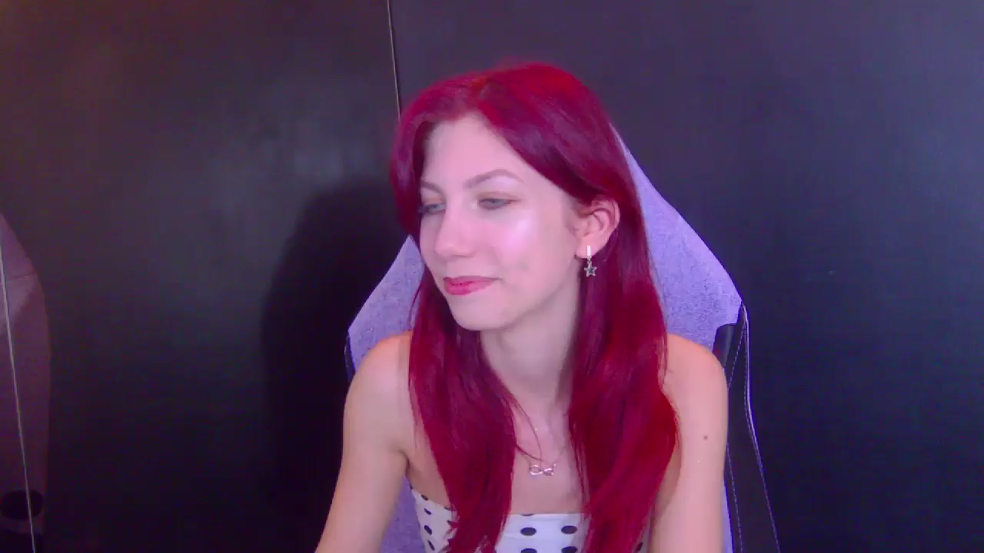Gallery image thumbnail from Yasemina's myfreecams stream on, 03/24/2026, 23:17 image 4 of 20