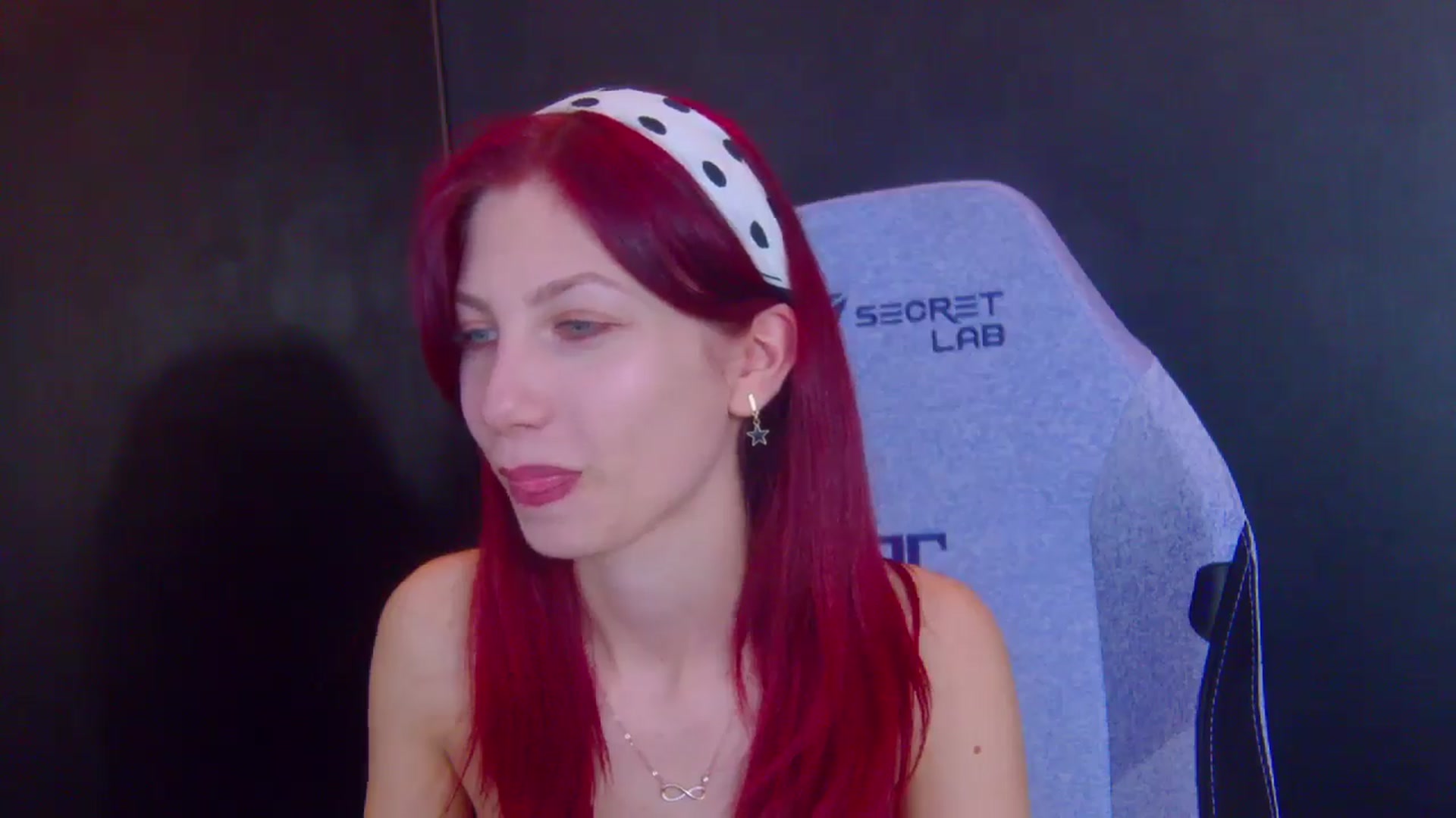Gallery image thumbnail from Yasemina's myfreecams stream on, 03/25/2026, 02:57 image 8 of 20