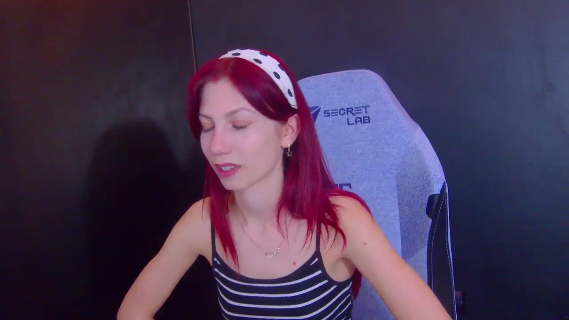 Gallery image thumbnail from Yasemina's myfreecams stream on, 03/25/2026, 02:57 image 9 of 20