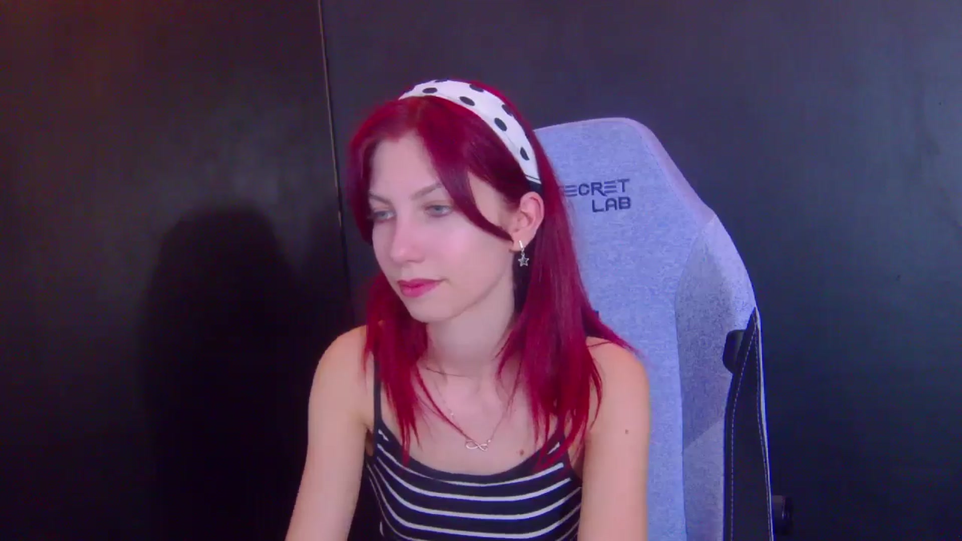 Gallery image thumbnail from Yasemina's myfreecams stream on, 03/25/2026, 02:57 image 13 of 20
