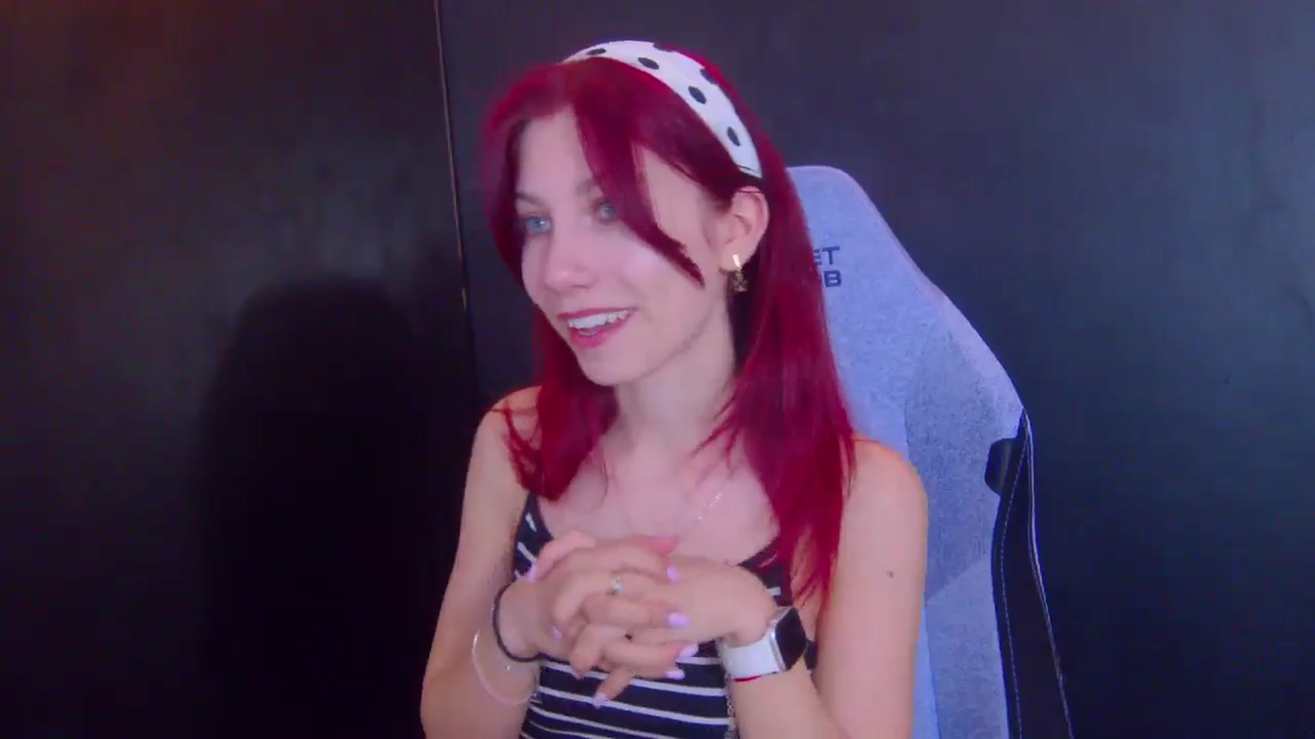 Gallery image thumbnail from Yasemina's myfreecams stream on, 03/25/2026, 02:57 image 18 of 20