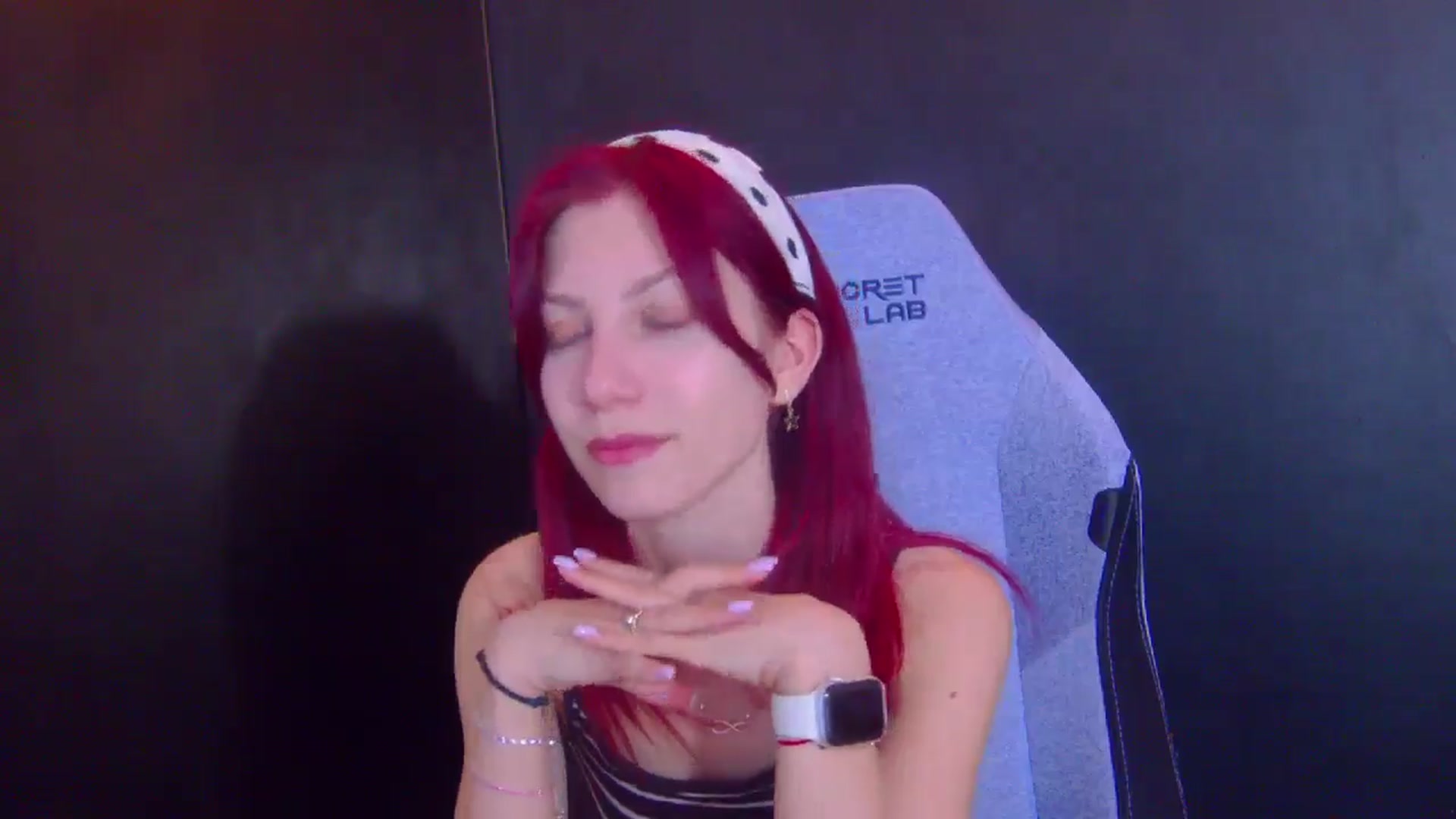 Gallery image thumbnail from Yasemina's myfreecams stream on, 03/25/2026, 02:57 image 19 of 20