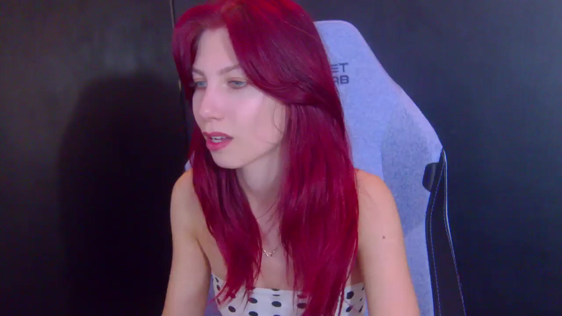 Gallery image thumbnail from Yasemina's myfreecams stream on, 03/25/2026, 02:57 image 1 of 20