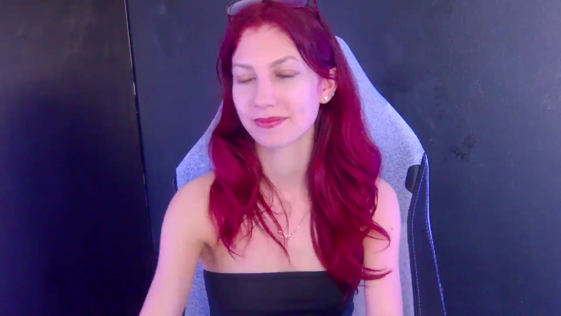 Gallery image thumbnail from Yasemina's myfreecams stream on, 04/03/2026, 04:14 image 7 of 20