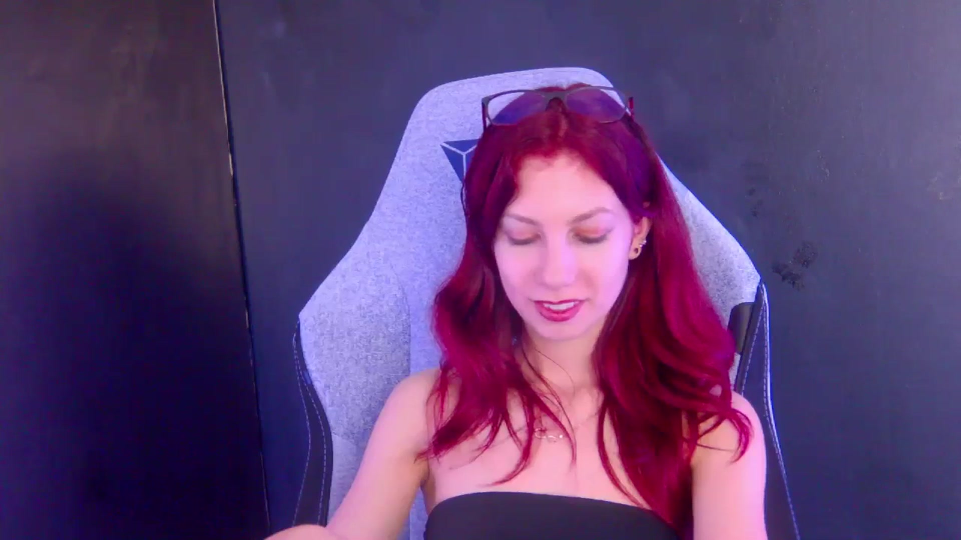 Gallery image thumbnail from Yasemina's myfreecams stream on, 04/03/2026, 04:14 image 6 of 20