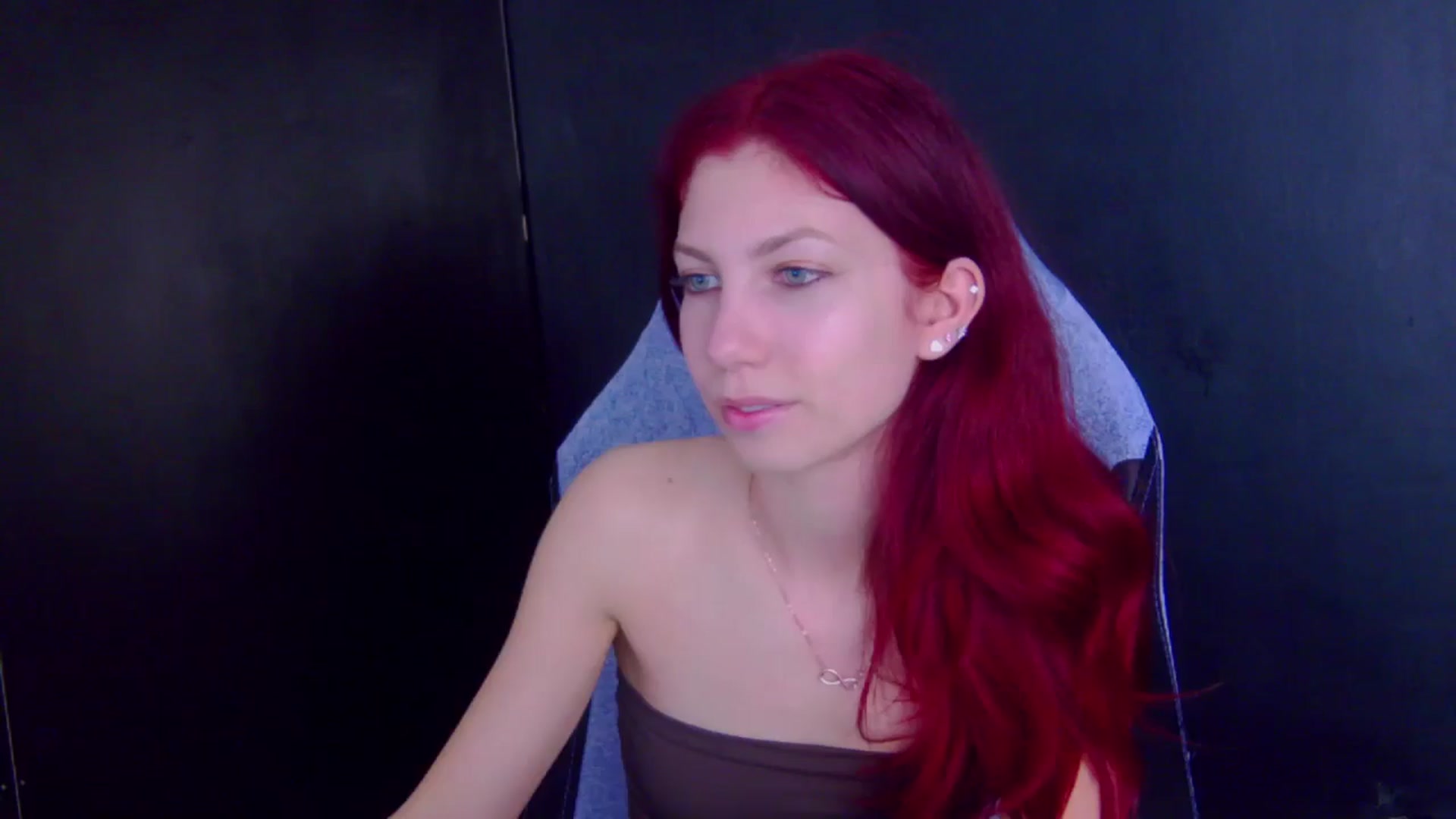 Gallery image thumbnail from Yasemina's myfreecams stream on, 04/03/2026, 23:26 image 3 of 20