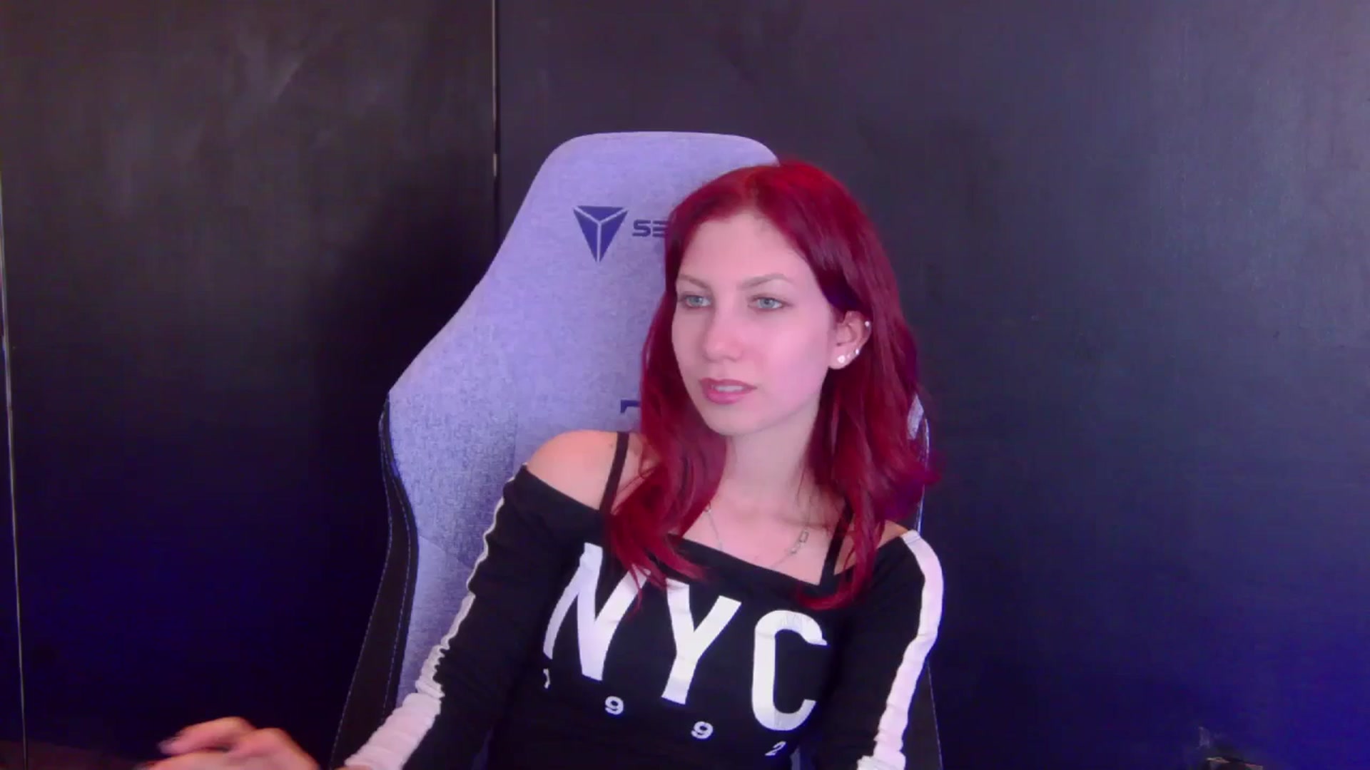 Gallery image thumbnail from Yasemina's myfreecams stream on, 04/06/2026, 03:50 image 1 of 20