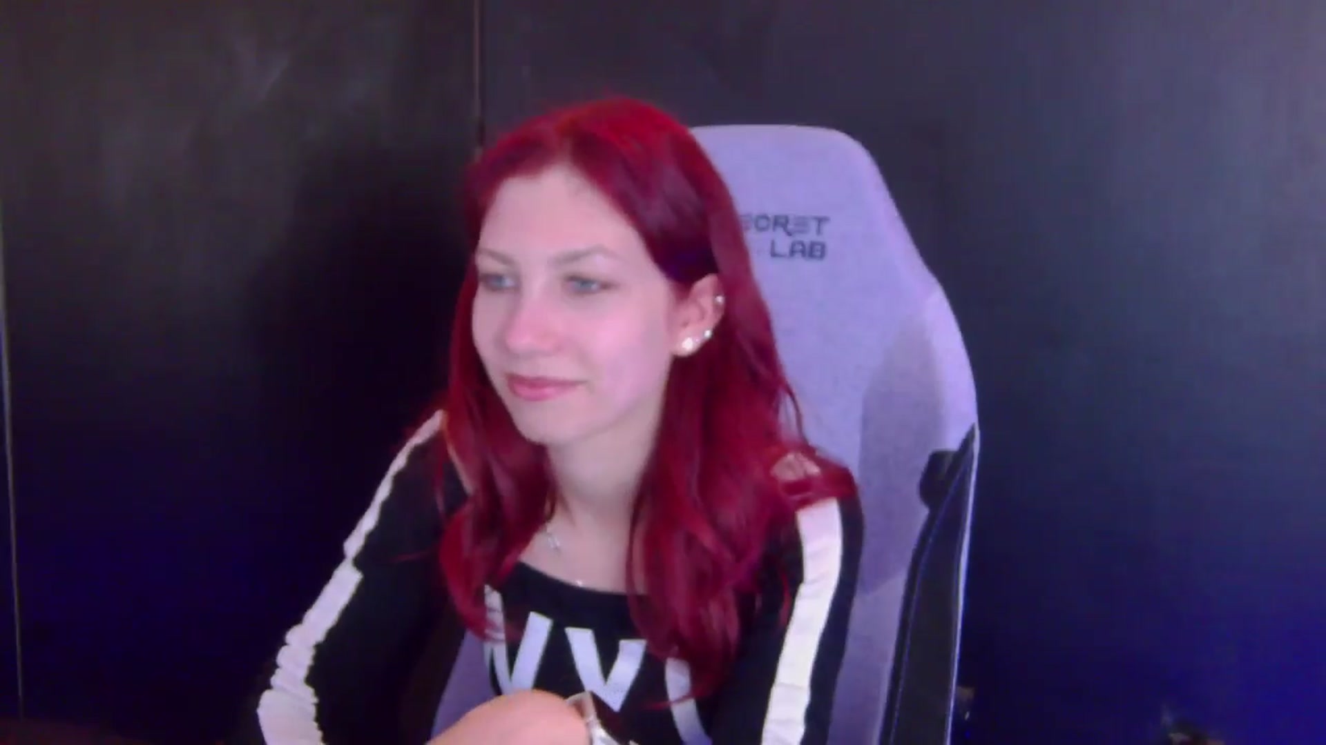 Gallery image thumbnail from Yasemina's myfreecams stream on, 04/06/2026, 03:50 image 13 of 20