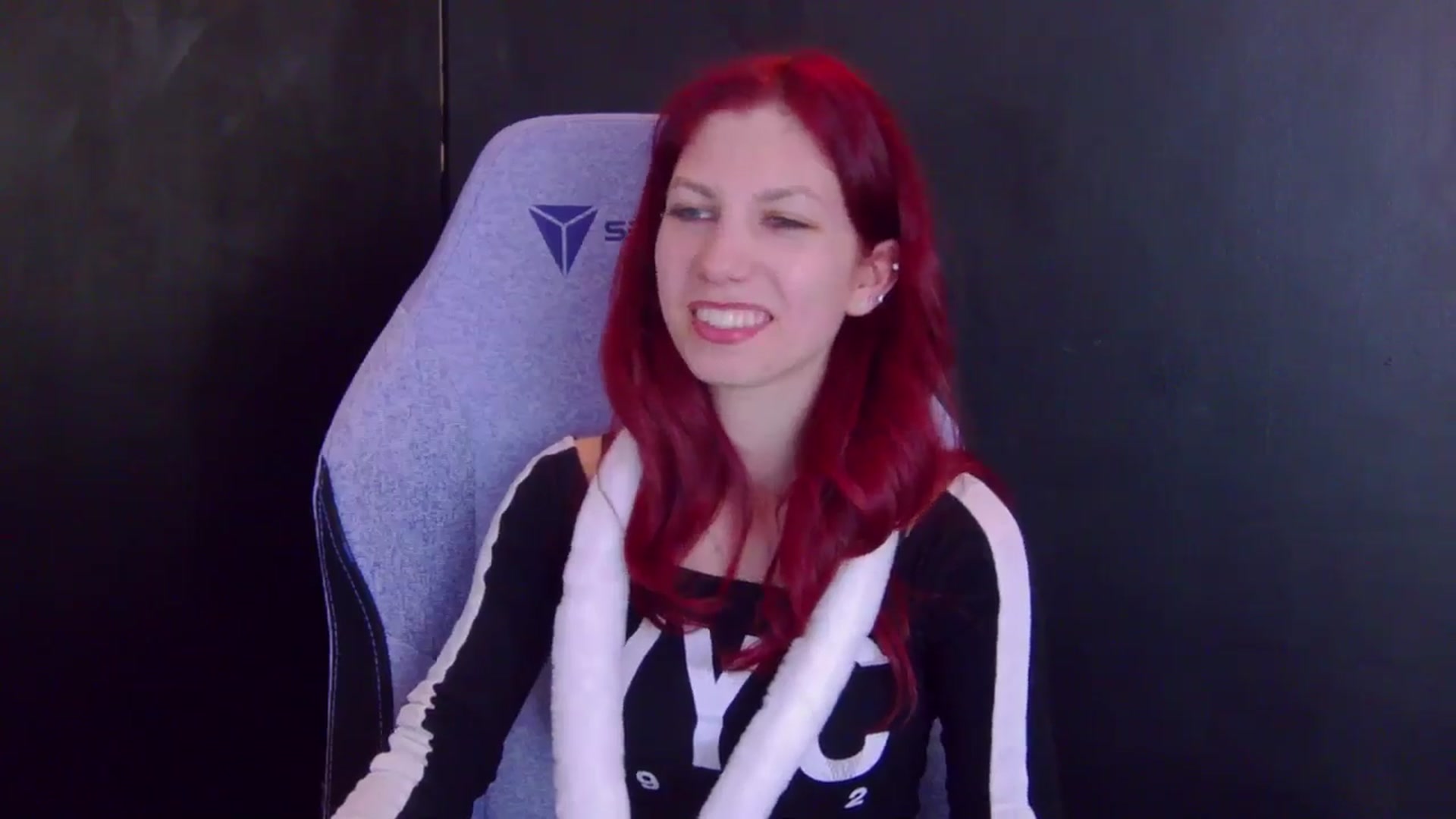 Gallery image thumbnail from Yasemina's myfreecams stream on, 04/06/2026, 03:50 image 18 of 20