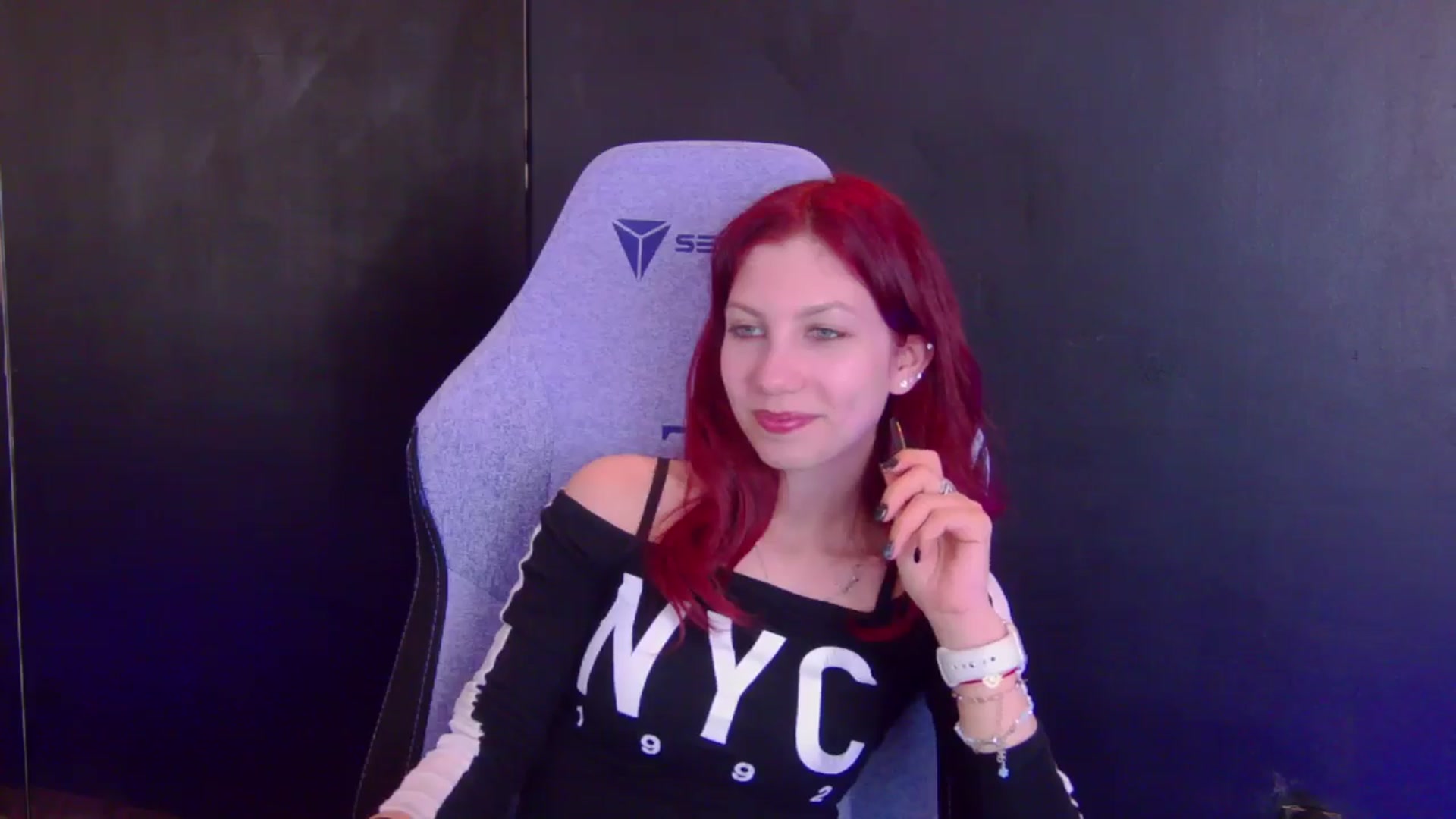 Gallery image thumbnail from Yasemina's myfreecams stream on, 04/06/2026, 03:50 image 2 of 20
