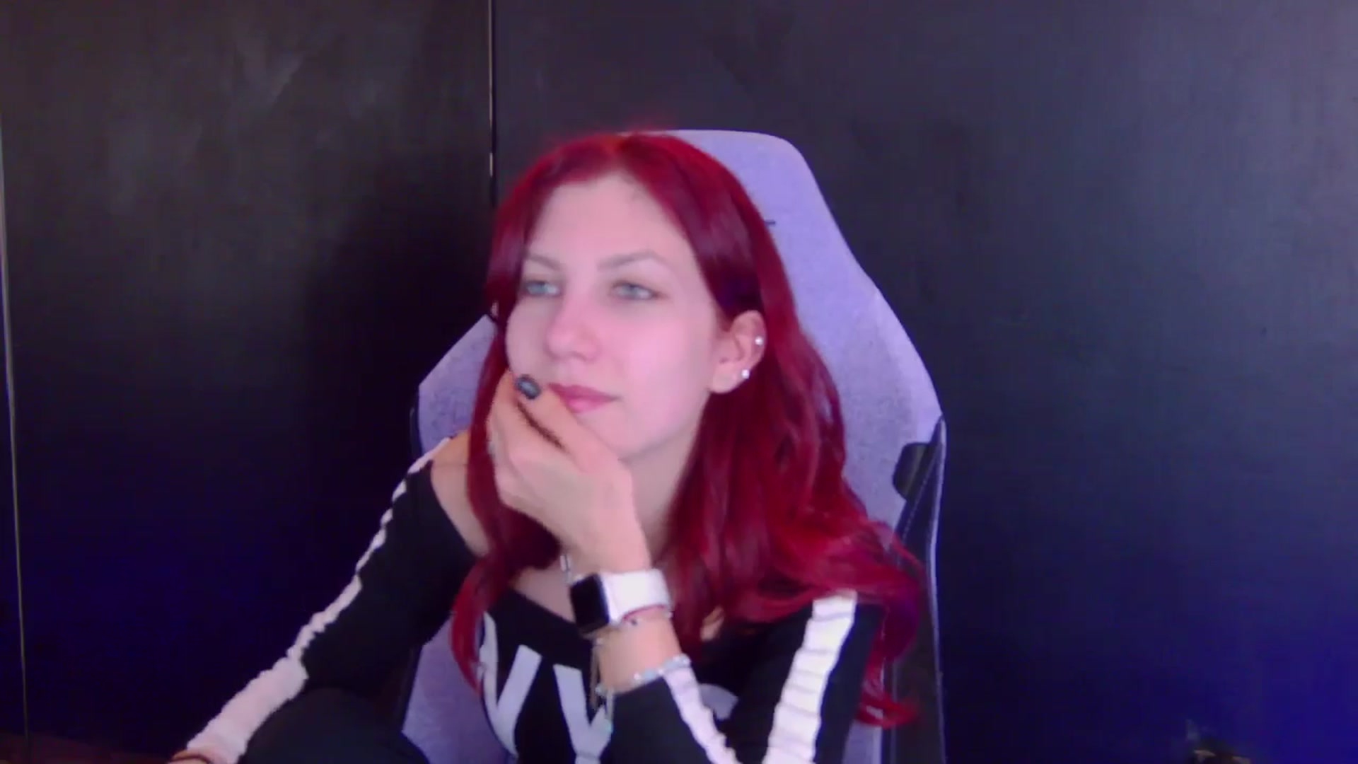 Gallery image thumbnail from Yasemina's myfreecams stream on, 04/06/2026, 03:50 image 9 of 20