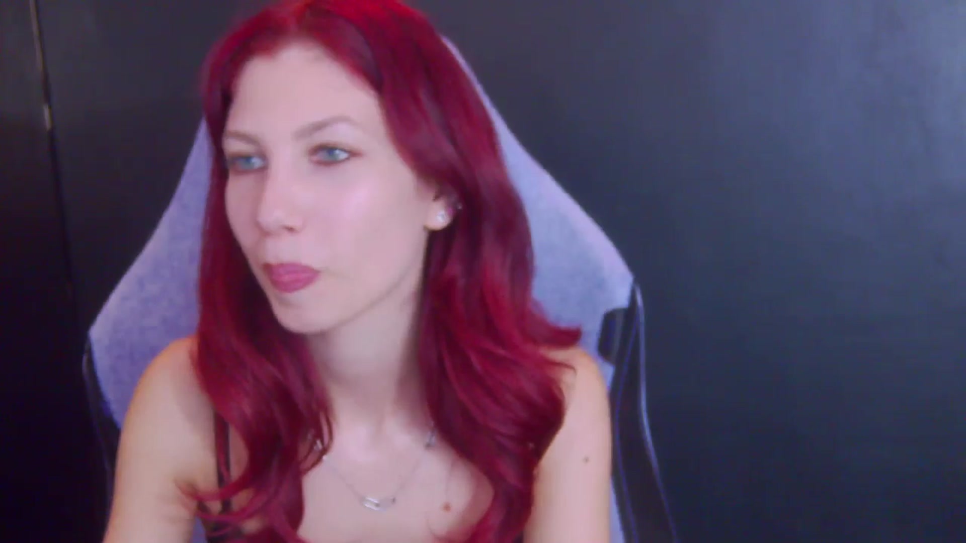 Gallery image thumbnail from Yasemina's myfreecams stream on, 04/06/2026, 22:33 image 13 of 20