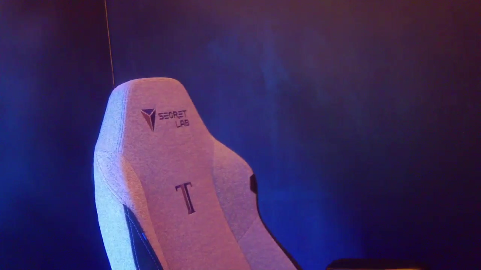 Gallery image thumbnail from Yasemina's myfreecams stream on, 04/07/2026, 02:32 image 7 of 20