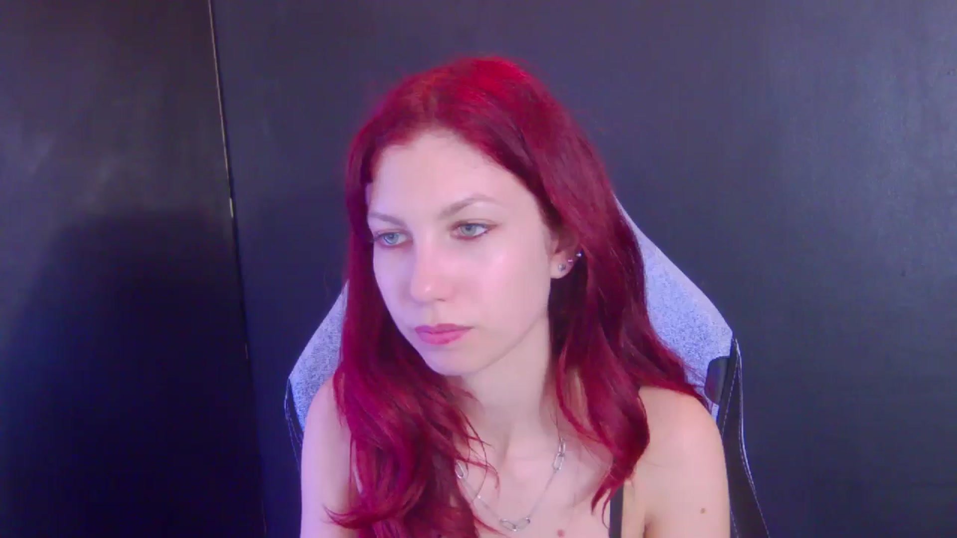 Gallery image thumbnail from Yasemina's myfreecams stream on, 04/07/2026, 02:32 image 8 of 20