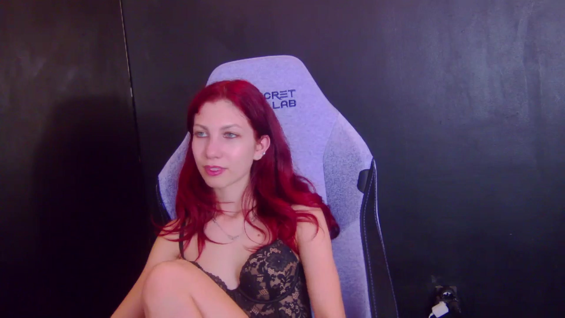 Gallery image thumbnail from Yasemina's myfreecams stream on, 04/07/2026, 03:09 image 7 of 20